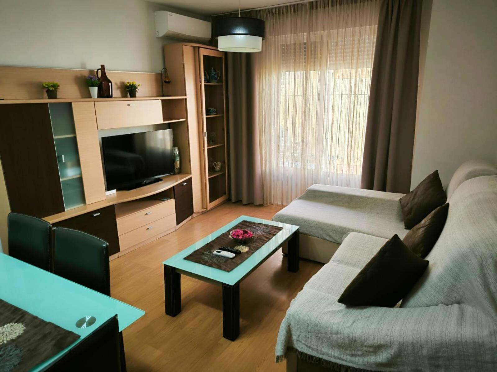 Apartamento Padial 内尔哈 外观 照片